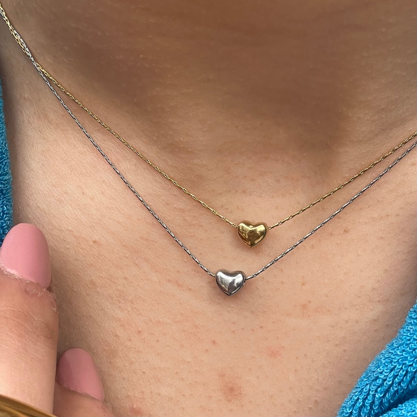 Invisibol heart Chocker