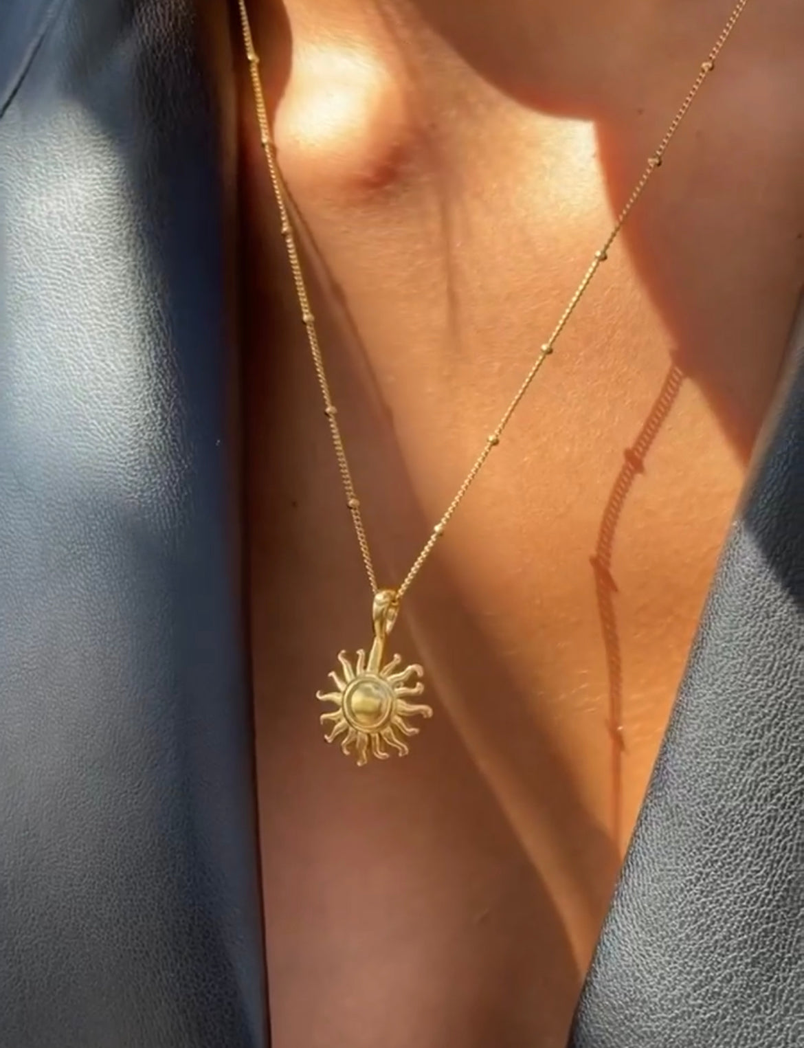 Sole necklaces