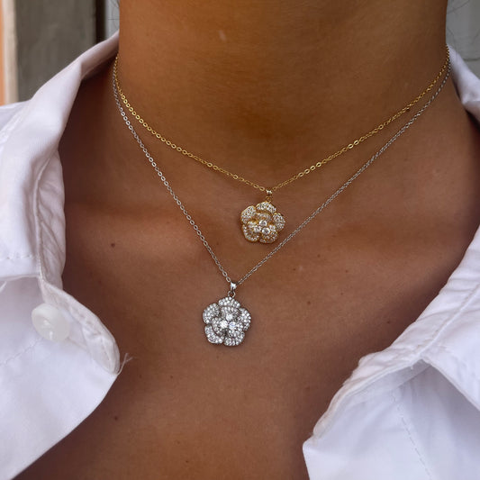 Mini camelia necklaces