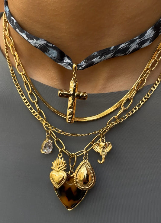 Vintage necklaces maculata